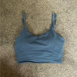 Athleta Women’s Elevation V Neck Crop